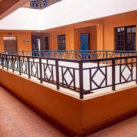 Deka Hotel Ngara Equity Nairobi Buitenkant foto