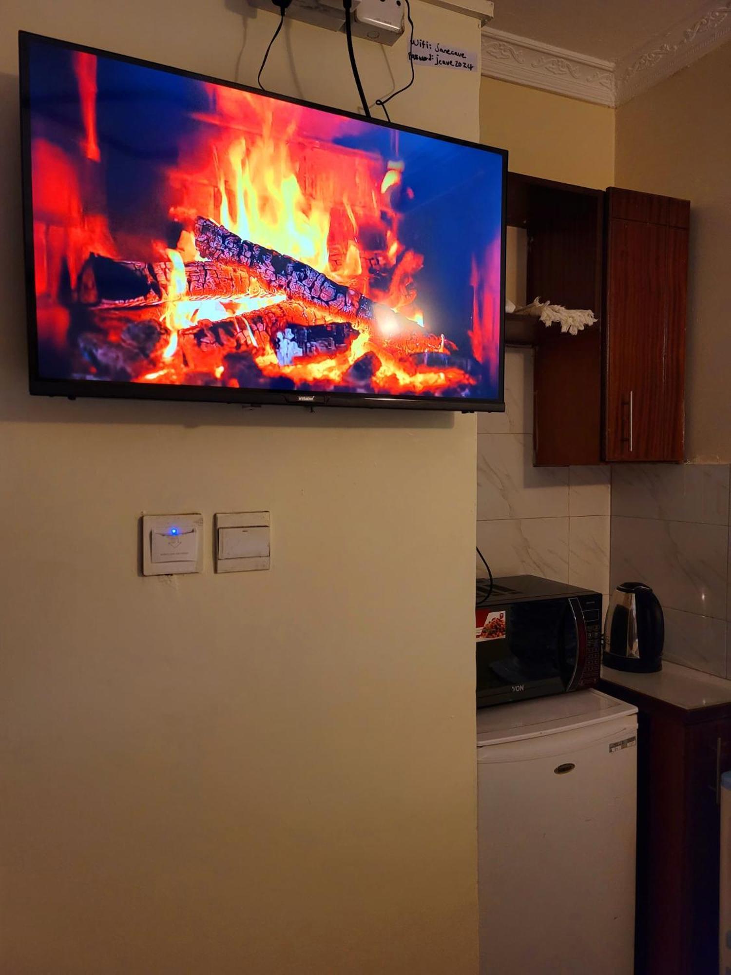 Deka Hotel Ngara Equity Nairobi Buitenkant foto